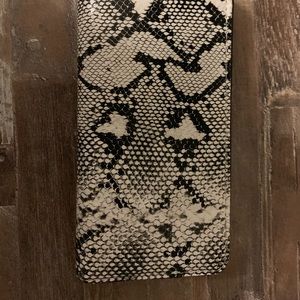 Brand New Snakeskin Clutch!!